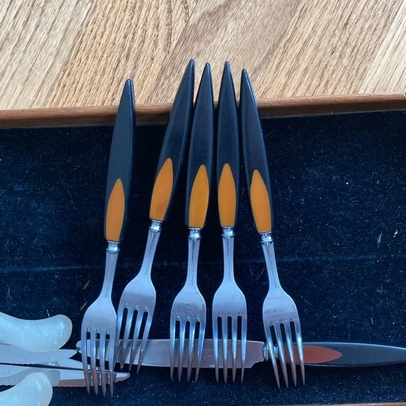 Vintage Glo-hill Forks W Bonus Knife - Picture 2 of 3